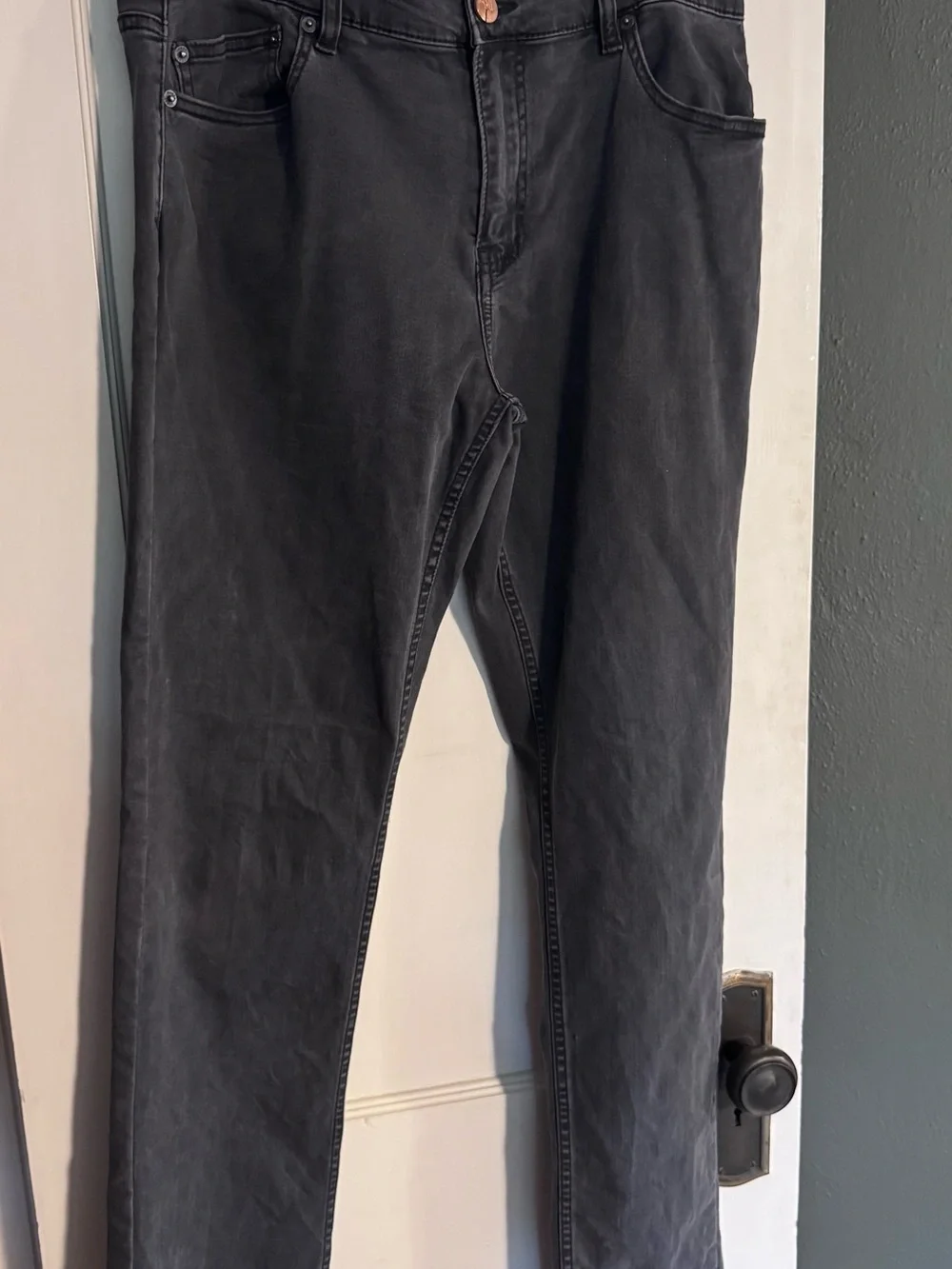 Mugsy Willys Easyknit Men's Dark Gray Slim Jeans - Classic Everyday Style 33x34
